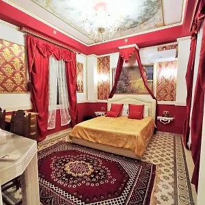 Evelina Club 5*, Valsamoggia Italia
